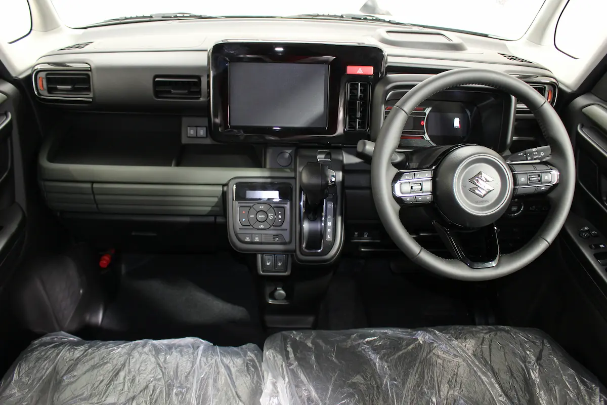 スペーシアギア内装