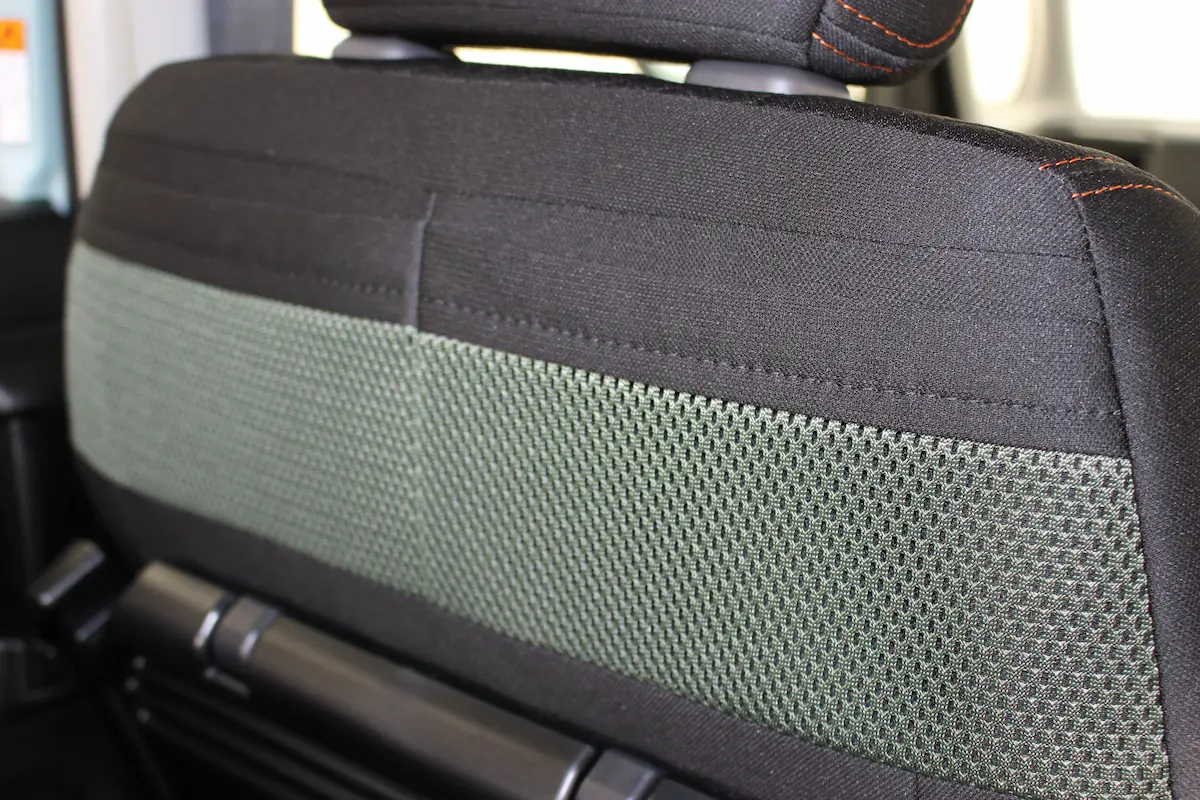 シートバックポケット