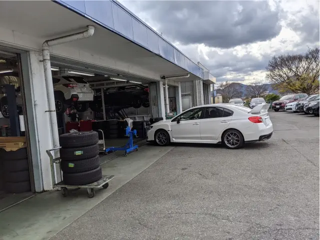 整備工場