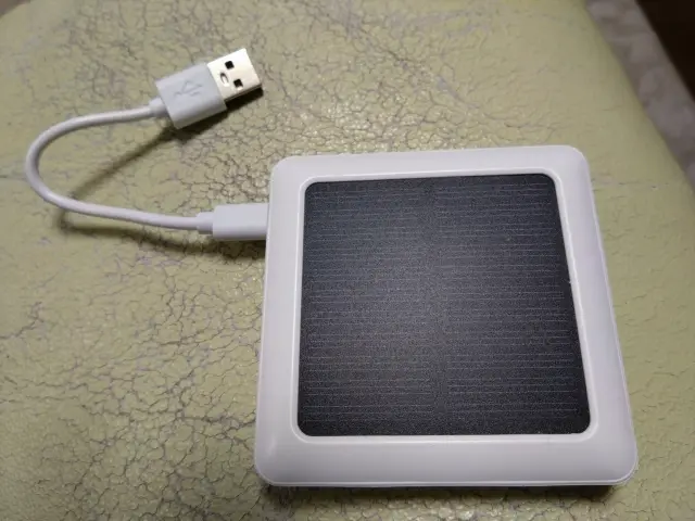 モバイルバッテリー