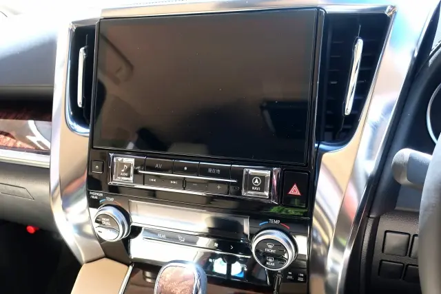 未使用車にナビは必要？