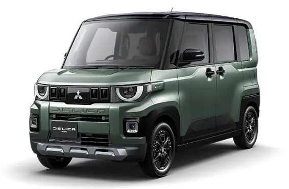 デリカミニ　Gプレミアム