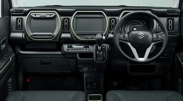 ハスラータフワイルド　内装