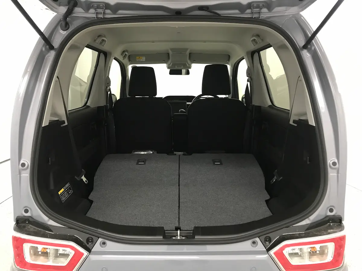 ワゴンRの室内空間・荷室は？