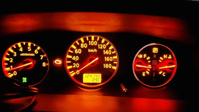 N-BOXのエンジンチェックランプが点滅したらどうする？